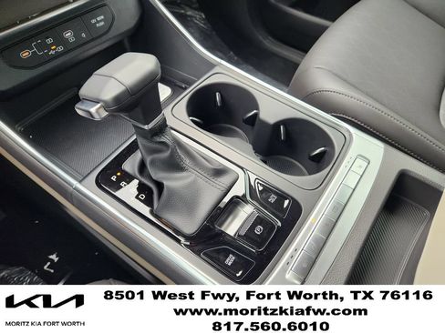 New 2026 Kia Carnival EX FWD image 15