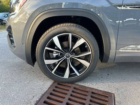 New 2026 Volkswagen Atlas Cross Sport SEL Premium R-Line image 55