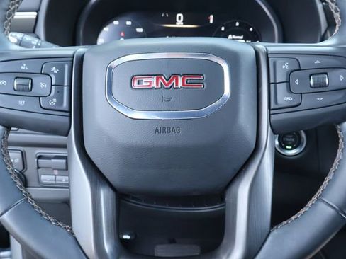 Used 2024 GMC Yukon XL AT4 w/ Technology Package image 28