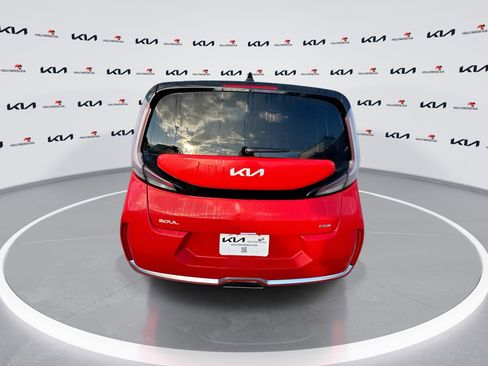 Certified 2024 Kia Soul GT-Line w/ Option Group 020 image 7
