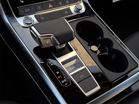 New 2026 Audi Q7 2.0T Premium image 15