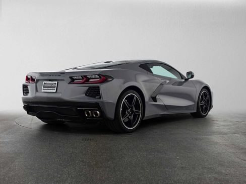 Used 2024 Chevrolet Corvette Stingray Coupe w/ 1LT RWD image 3