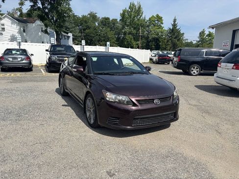 Used 2011 Scion tC FWD image 14