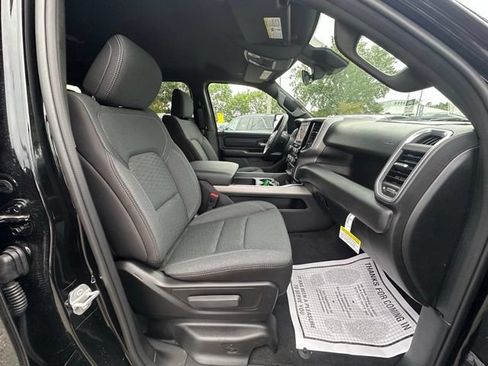 New 2026 RAM 1500 Express AWD/4WD image 27