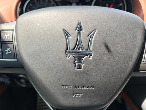 Used 2023 Maserati Levante F Tributo AWD/4WD image 24