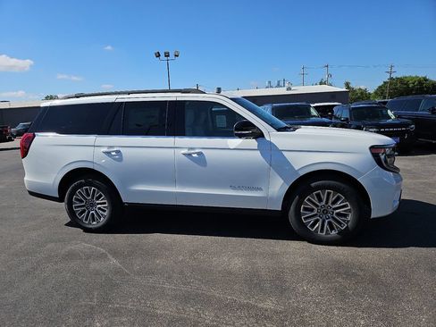 New 2027 Ford Expedition Platinum w/ Driver's Package RWD image 14