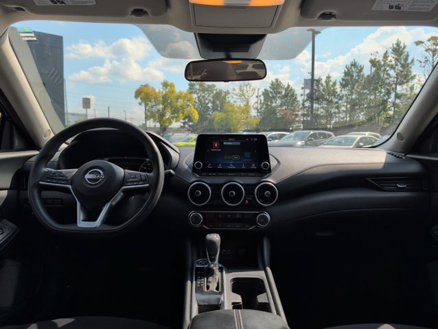 Used 2025 Nissan Sentra SV FWD image 21