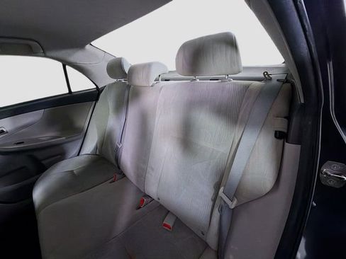 Used 2012 Toyota Corolla LE image 19