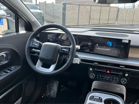 New 2026 Hyundai Ioniq 9 Limited AWD/4WD image 26