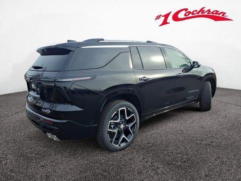 New 2026 Chevrolet Traverse High Country w/ LPO, Floor Liner Package image 3