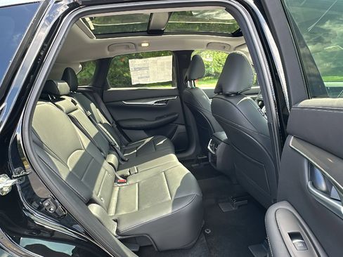 New 2025 INFINITI QX50 Luxe image 10