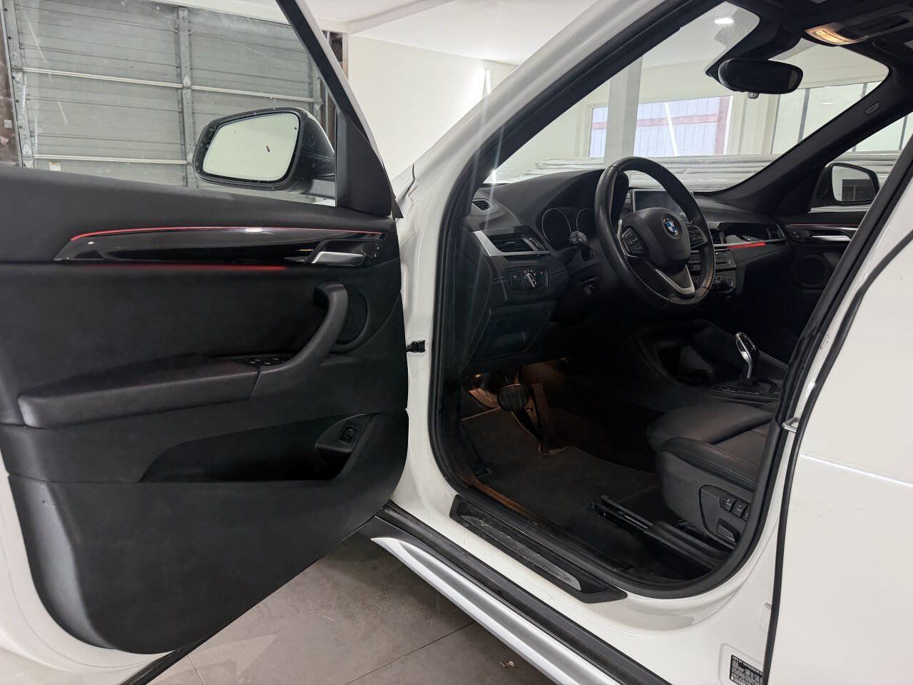 Used 2020 BMW X1 xDrive28i w/ Convenience Package AWD/4WD image 12