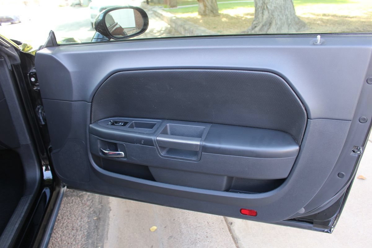 Used 2013 Dodge Challenger R/T Plus RWD image 14