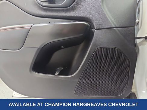 Used 2020 Jeep Cherokee Trailhawk w/ Comfort/Convenience Group AWD/4WD image 33