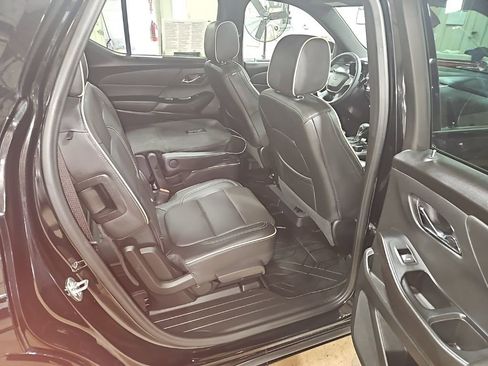 Used 2024 Chevrolet Traverse Premier w/ Redline Edition image 31