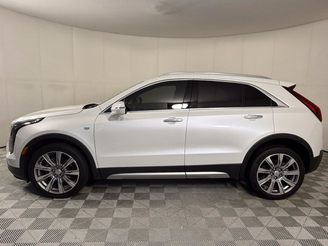 Certified 2023 Cadillac XT4 Premium Luxury FWD image 5