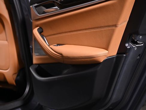 Used 2022 BMW 530i xDrive w/ Premium Package AWD/4WD image 30