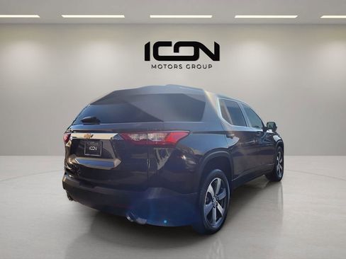 Used 2021 Chevrolet Traverse LT w/ LT Premium Package AWD/4WD image 6