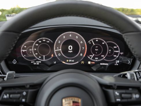 Certified 2026 Porsche Cayenne Coupe AWD/4WD image 14