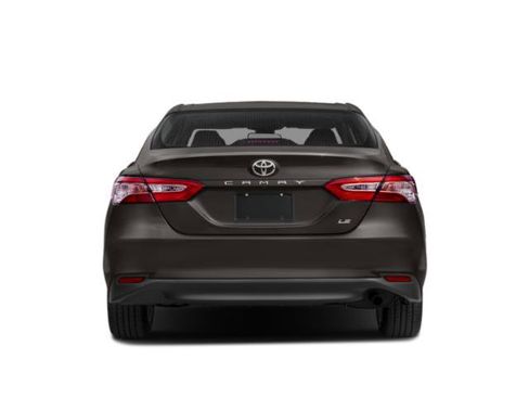 Used 2020 Toyota Camry LE w/ Carpet Mat Package FWD image 5