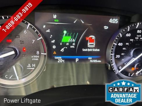 Used 2022 Toyota Highlander XLE AWD/4WD image 3