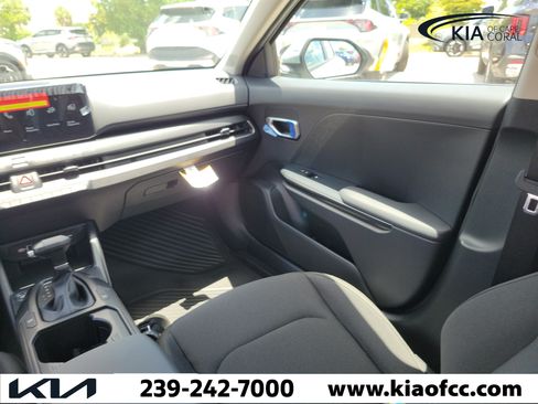 New 2026 Kia K4 FWD image 16