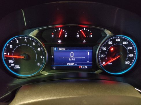 Used 2021 Chevrolet Equinox LT w/ LPO, Floor Liner Package FWD image 23