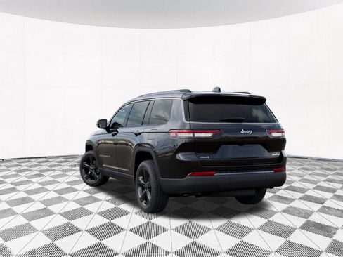New 2026 Jeep Grand Cherokee L Limited w/ Limited Altitude Package AWD/4WD image 5