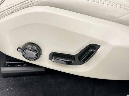 New 2026 Volvo XC90 T8 Ultra w/ Protection Package Premier AWD/4WD image 20