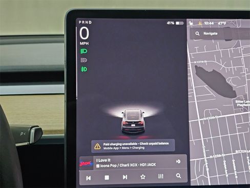 Used 2022 Tesla Model Y Performance image 28