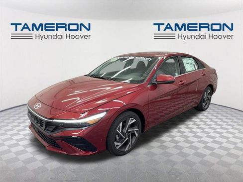 New 2025 Hyundai Elantra Limited image 1