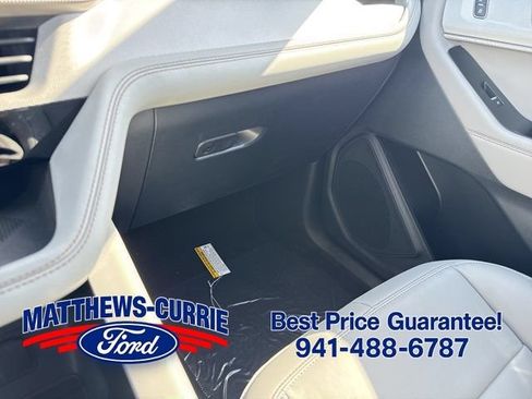 New 2026 Ford Explorer Active w/ Active Comfort Package RWD image 25