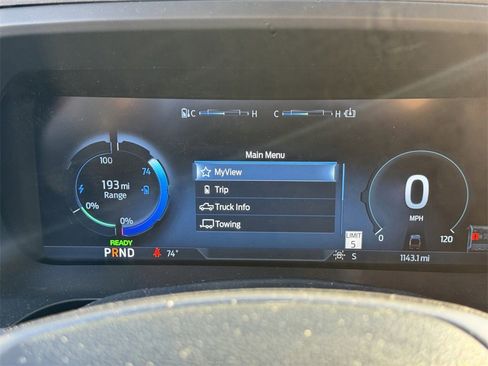 Used 2025 Ford F150 Lightning Lariat image 20