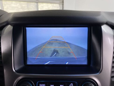 Used 2017 Chevrolet Suburban Premier image 24