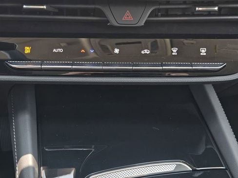 New 2025 Buick Envision Preferred image 14