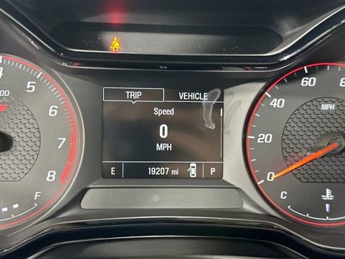 Used 2024 Chevrolet Trax RS w/ Driver Confidence Package image 18