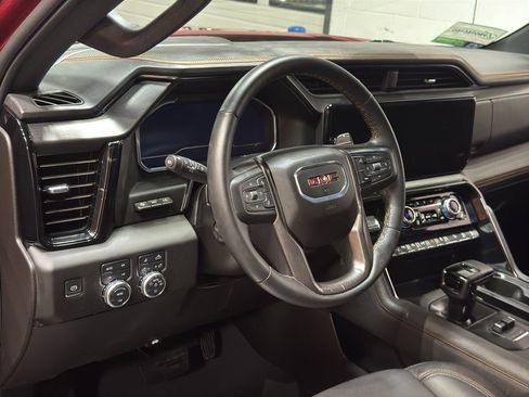 Used 2024 GMC Sierra 1500 AT4 w/ Technology Package image 21
