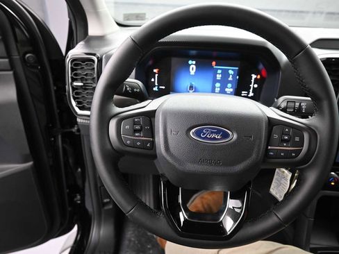 New 2025 Ford Ranger XLT w/ FX4 Off-Road Package image 28