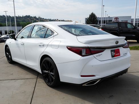 Used 2023 Lexus ES 350 F Sport w/ Accessory Package (Z2) FWD image 6