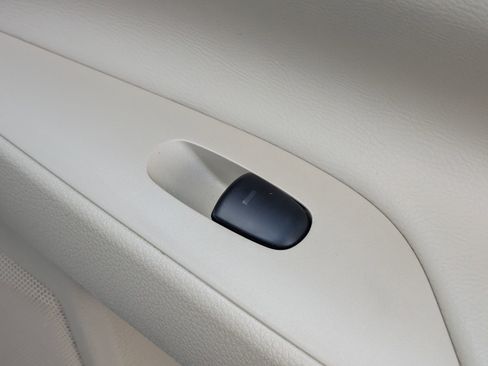 Used 2015 Nissan Altima 3.5 SL image 31