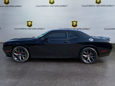 Used 2019 Dodge Challenger SXT w/ Cold Weather Group AWD/4WD image 8