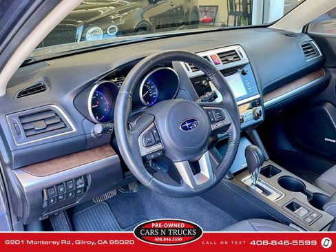 Used 2017 Subaru Outback 2.5i Limited AWD/4WD image 9