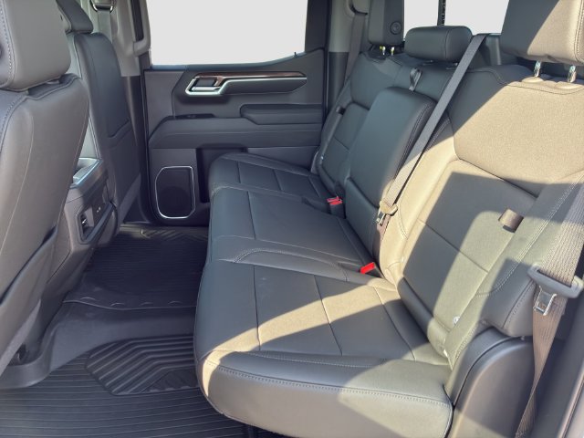 New 2026 Chevrolet Silverado 1500 RST w/ Convenience Package II AWD/4WD image 10