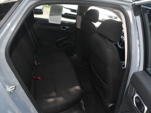 Certified 2024 Honda Civic EX image 19