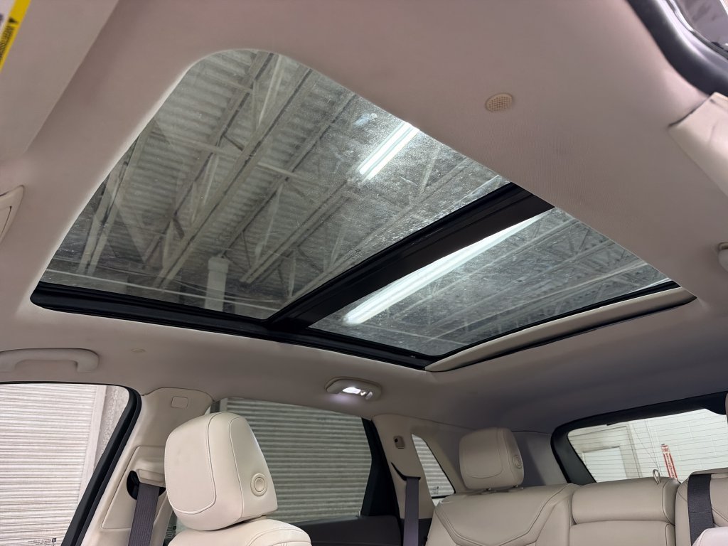 Used 2019 Cadillac XT5 Premium Luxury FWD image 10