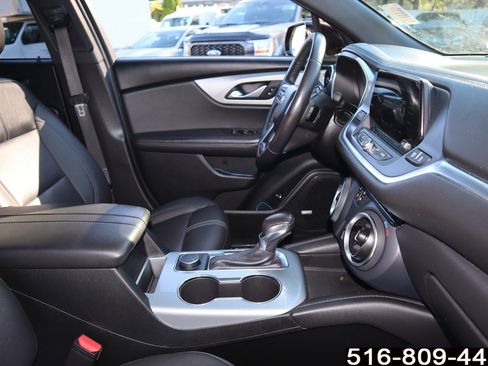 Used 2022 Chevrolet Blazer LT w/ Sound & Technology Package image 18