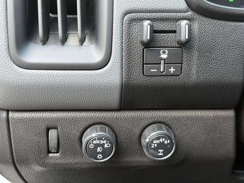 Used 2019 Chevrolet Colorado Z71 AWD/4WD image 22
