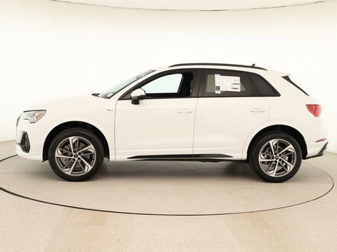 New 2025 Audi Q3 2.0T Premium image 2