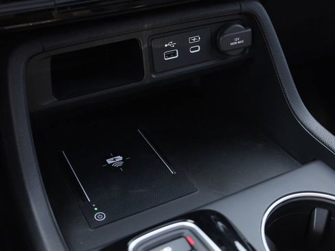 New 2025 Honda Pilot Black Edition image 23