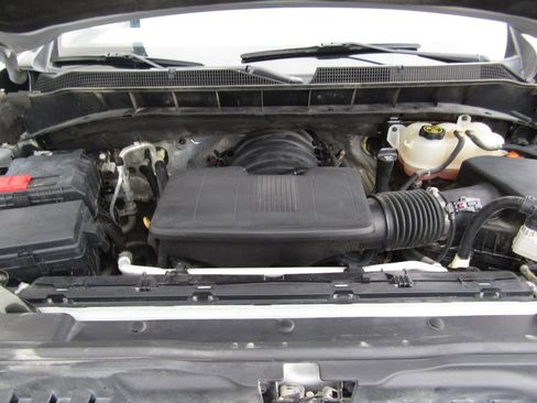 Used 2020 Chevrolet Silverado 1500 LT image 24